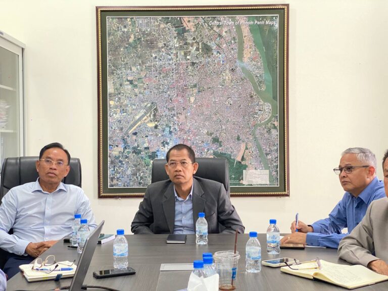 កិច្ចប្រជុំពិនិត្យ ពិភាក្សាលើការធ្វើទំនើបកម្មប្រព័ន្ធមូលដ្ឋានទិន្នន័យសុរិយោដី 