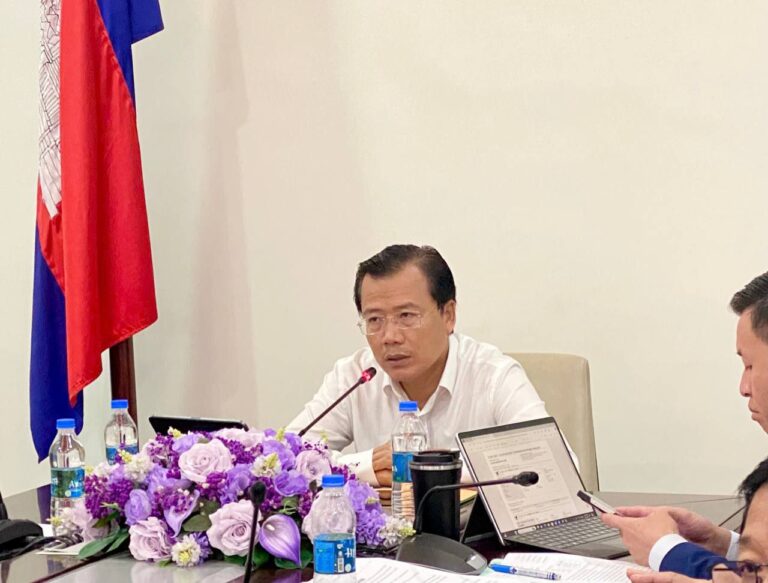 កិច្ចប្រជុំពិនិត្យនិងពិភាក្សាលើសេចក្តីព្រាងច្បាប់លំនៅឋាន